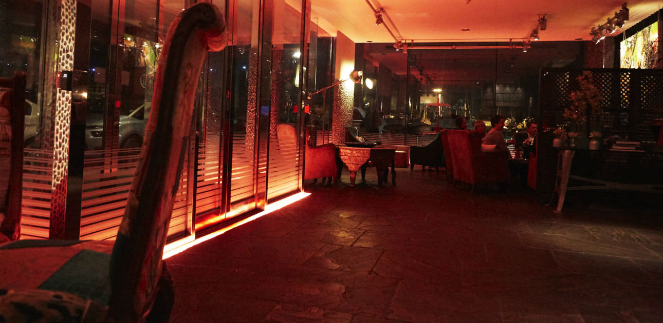 1290x630_sh_lounge_internal_night_hr2_.jpg