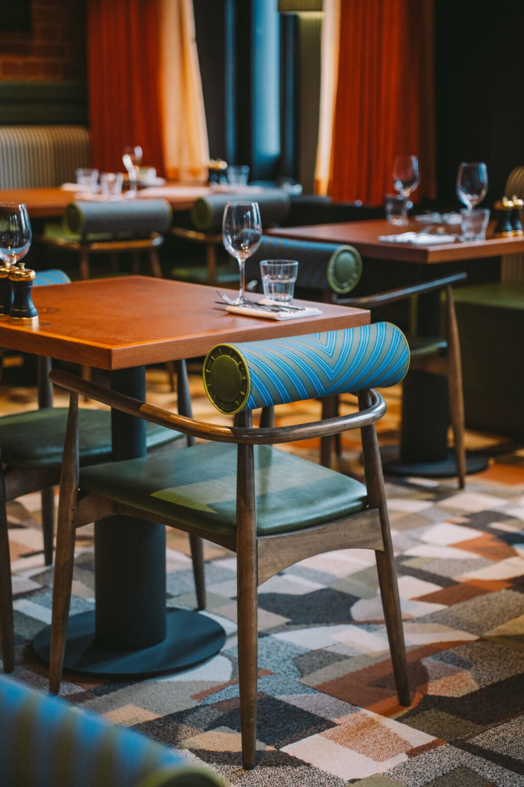 british-brasserie-bar-in-ipswich-salthouse-harbour-hotel